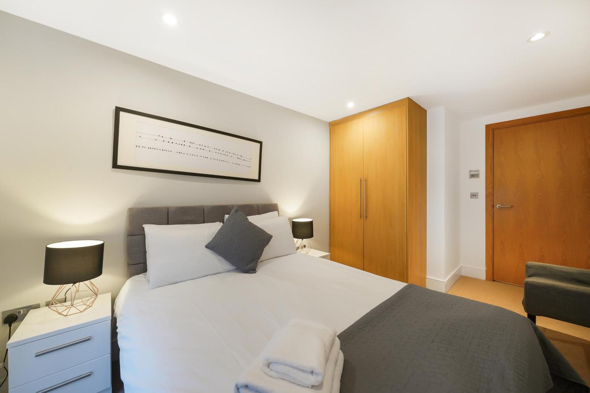 Modern Apartments In Bayswater Central London Free Wifi & Aircon By City Stay Aparts London Kültér fotó